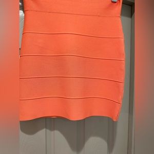 BCBGMAXAZRIA mango color skirt size Large
